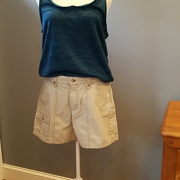 Columbia Pants - Columbia Khaki Cotton Shorts